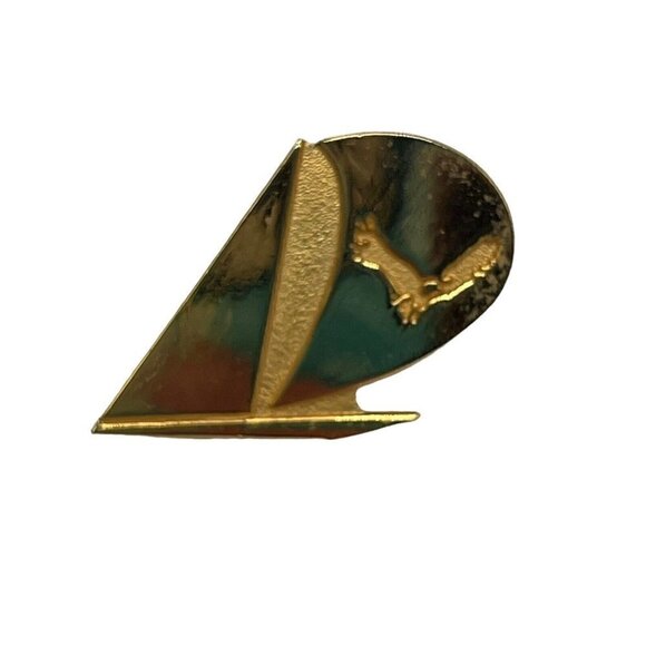 6 America's Cup Boating Pins Pinbacks 1992 1983 Vintage Lot - Picture 5 of 6